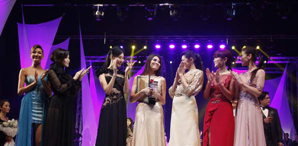 О.Пүрэвдулам монголын 14 дэх топ модель боллоо